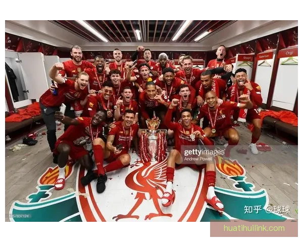 华体会英超赛事精彩回顾与分析 英格兰顶级联赛最新动态与球队表现