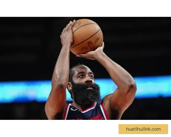 阿伦回归焕发新能量双塔联手骑士攻防无解哈登全面统治比赛